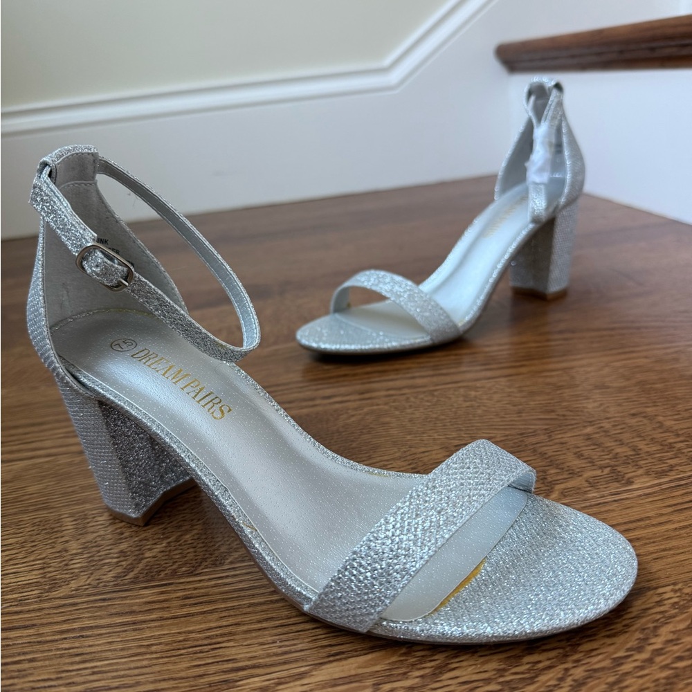 DREAM PAIRS Silver Glitter Chunk Heels Sparkle Formal Dance Classic Girly 7.5‎